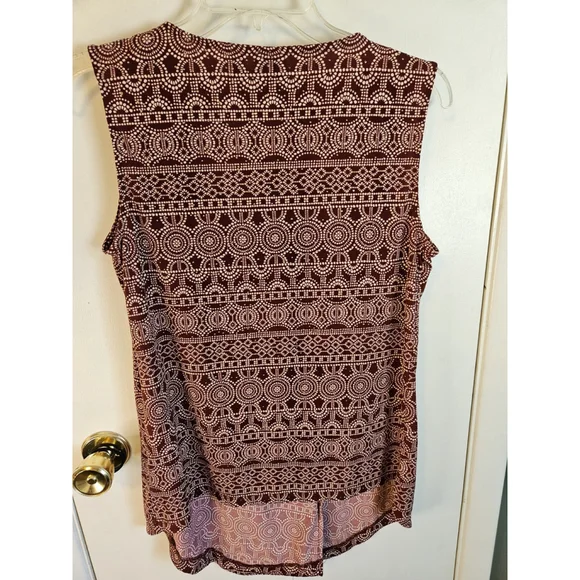 Rafaella Petite XS Sleeveless Top Red Geo Print - Picture 9 of 9